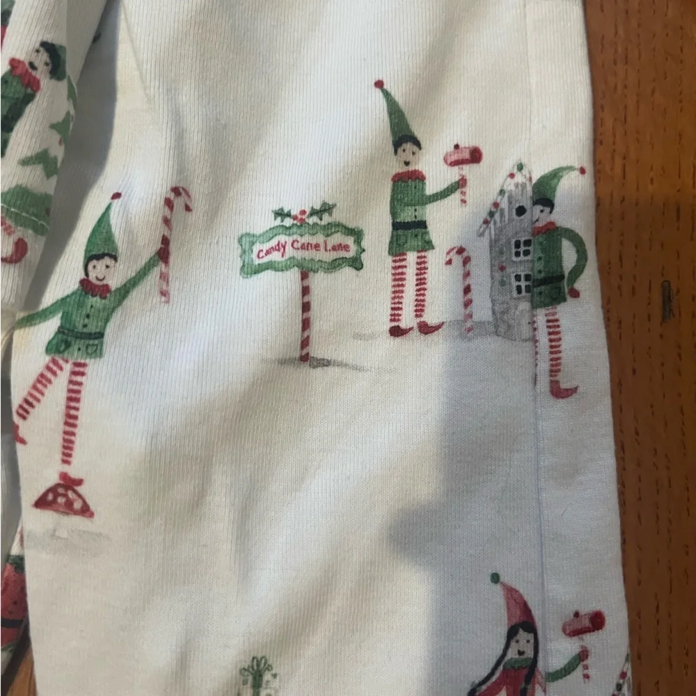 Pottery Barn Kids White Holiday Elf Print Pajama Set with Red Trim